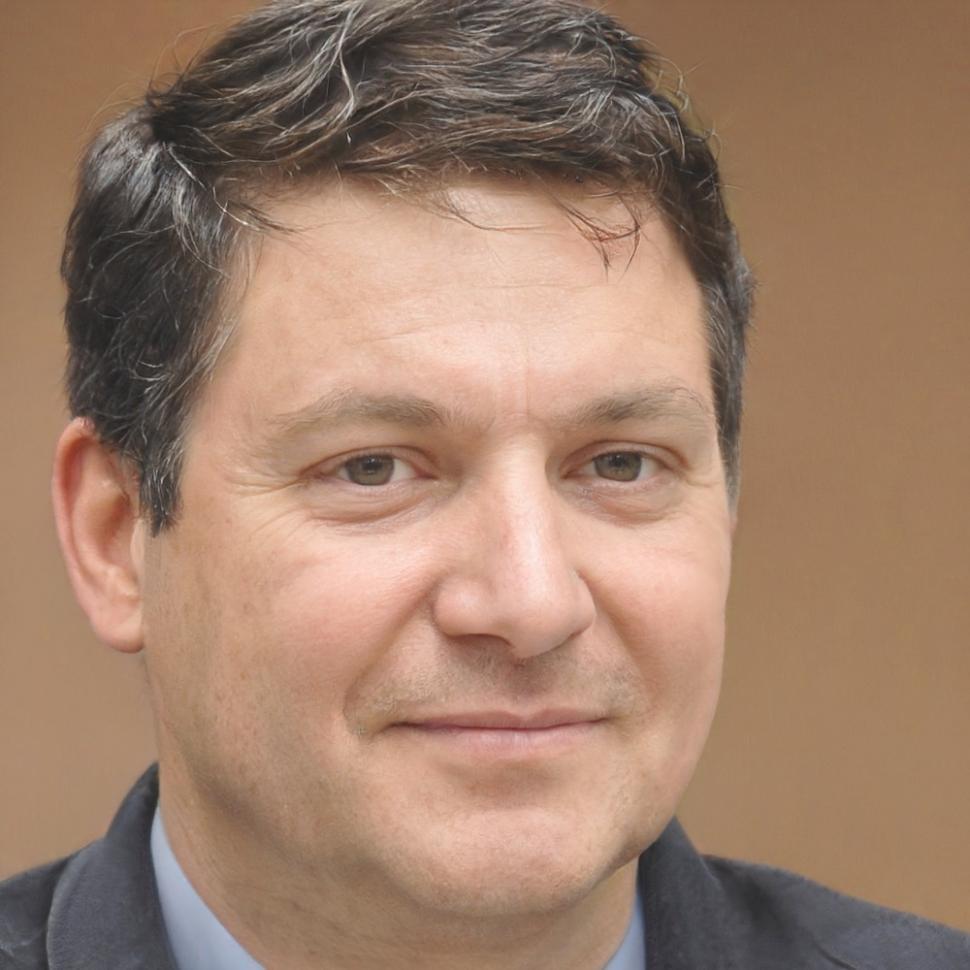 Portrait of Callum Fitzwilliam, senior financial analyst and workshop facilitator